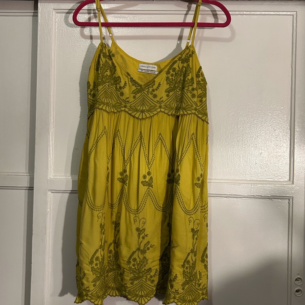 Urban Outfitters Baby Doll Mini Dress Embroidery Gauze Fabric Med Boho Whimsy